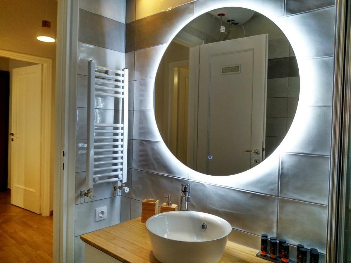 Darsiss 2 - Museum Apartment Atina Dış mekan fotoğraf