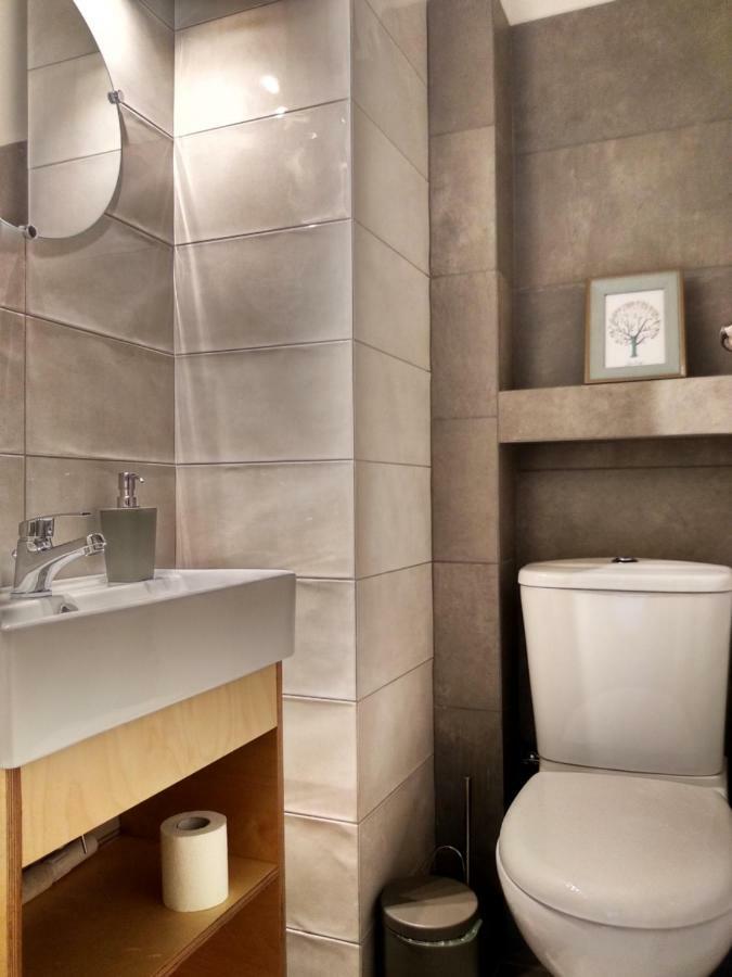 Darsiss 2 - Museum Apartment Atina Dış mekan fotoğraf